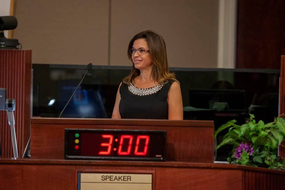 Marthaly addressing the Orange County Board of County Commissioners